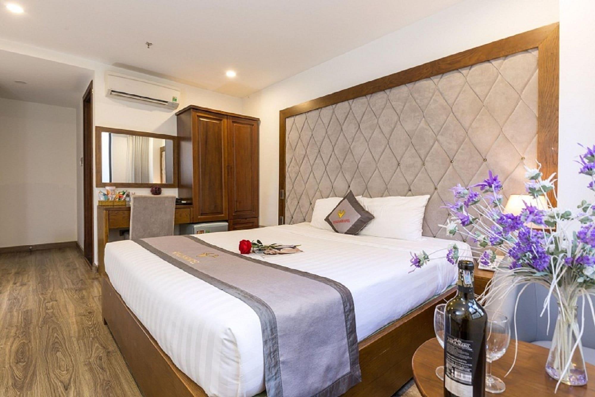 Royal Charm Hotel Da Nang Buitenkant foto