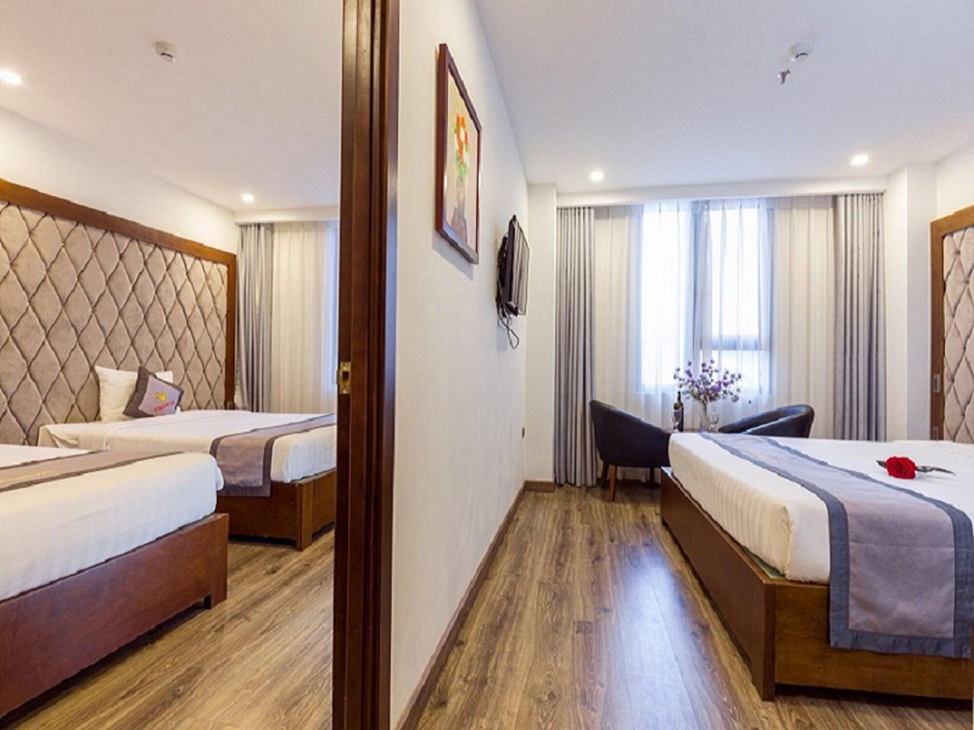Royal Charm Hotel Da Nang Buitenkant foto