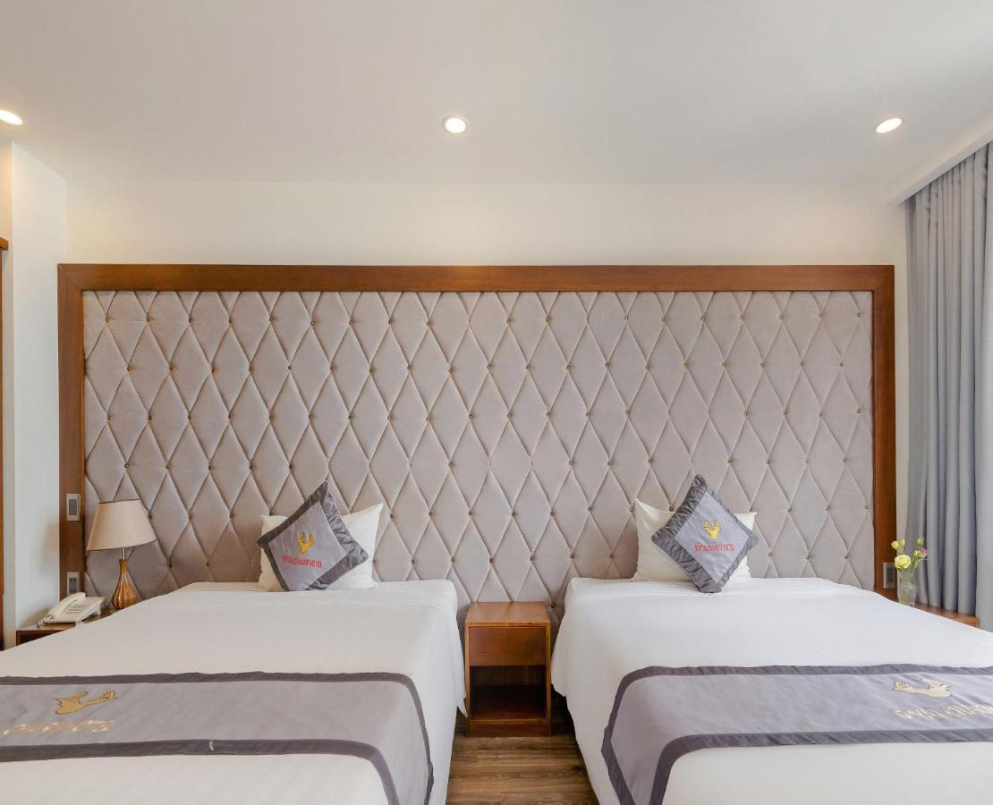 Royal Charm Hotel Da Nang Buitenkant foto