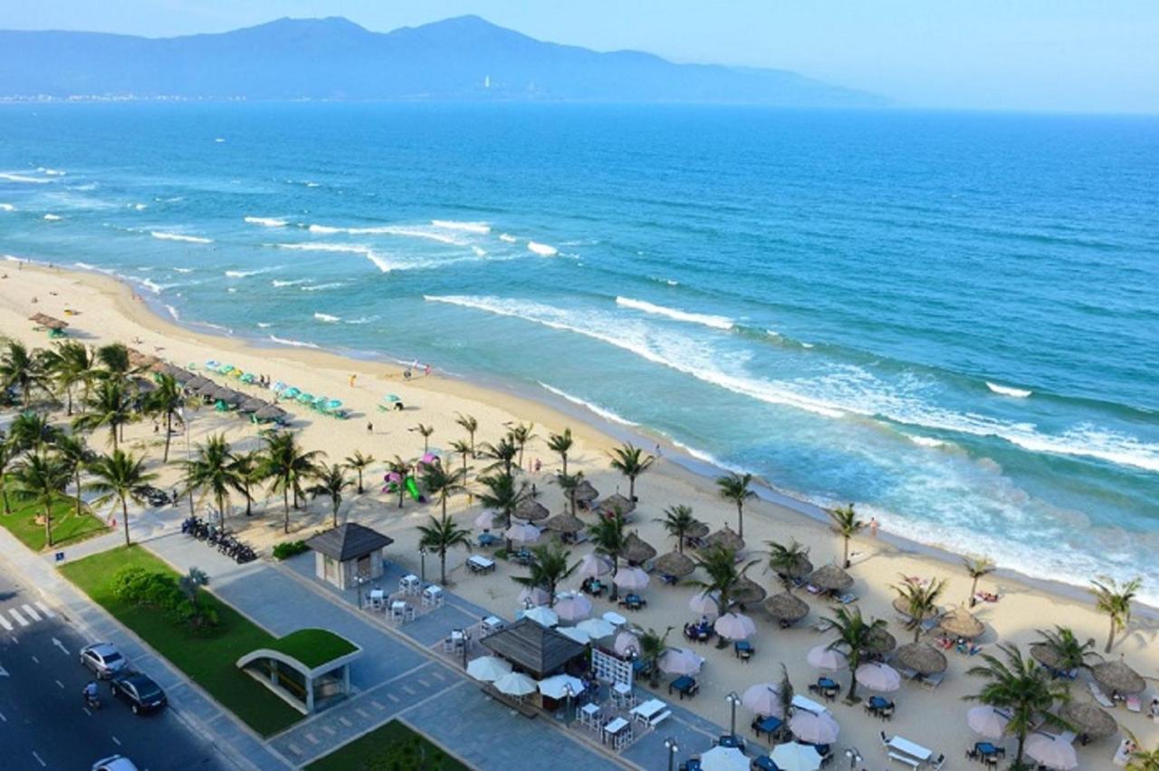 Royal Charm Hotel Da Nang Buitenkant foto